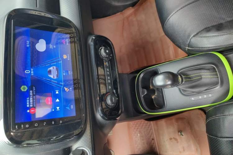 Used Roewe Clever 2021 302km Excellence Edition Audio And AC Panel