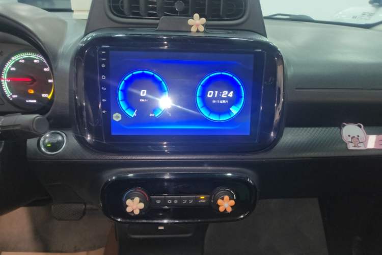 Used Roewe Clever 2021 302km Excellence Edition Audio And AC Panel
