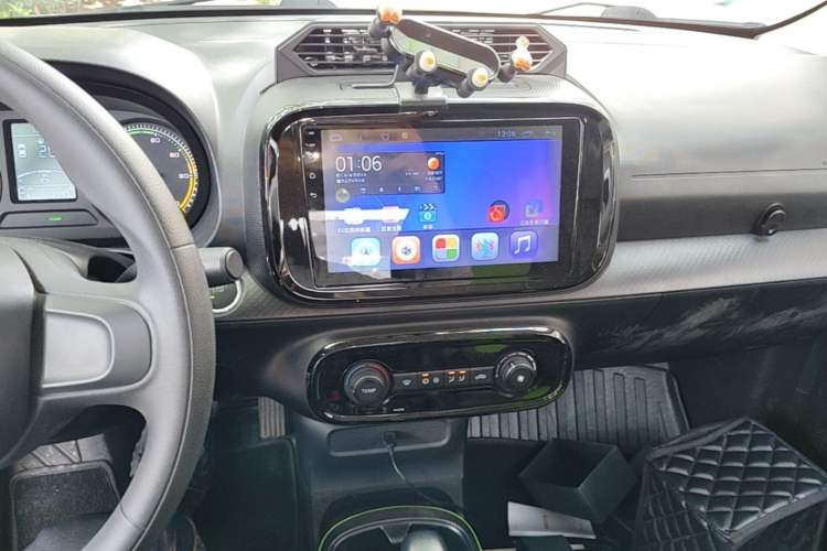 Used Roewe Clever 2021 302km Excellence Edition Audio And AC Panel