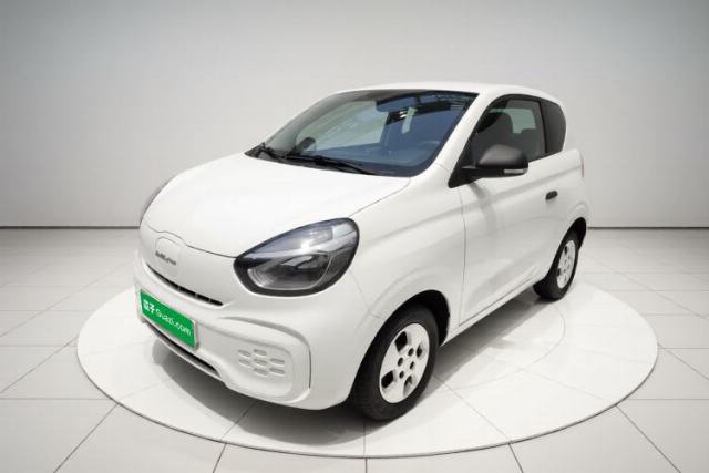 Used Roewe Clever 2021 302 km New Four-Seater Super-Efficient Version