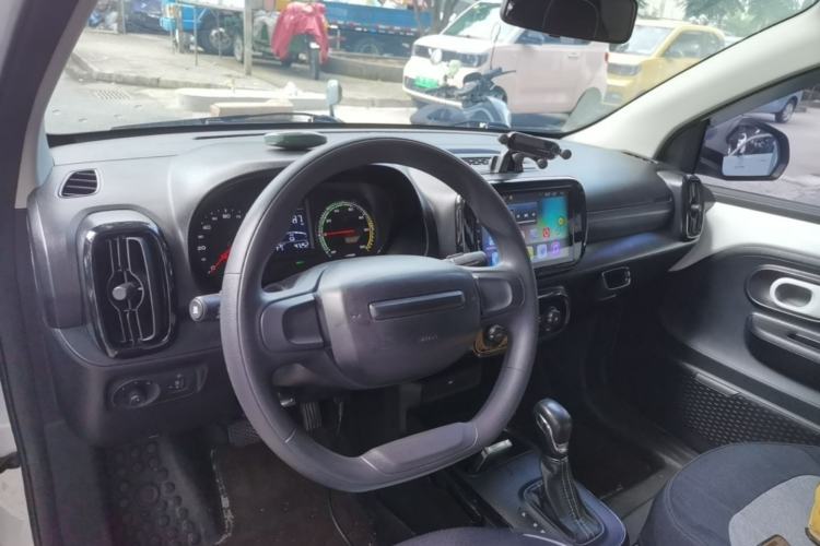 Used Roewe Clever 2021 302km All-Round Version Center Console