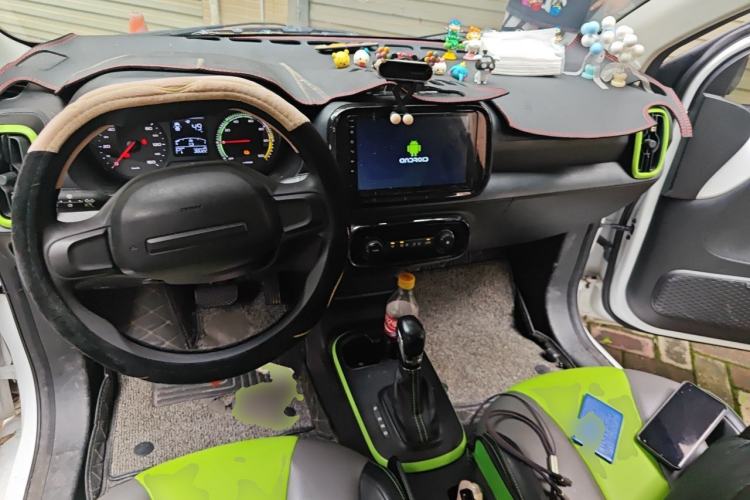 Used Roewe Clever 2021 302km All-Round Version Center Console