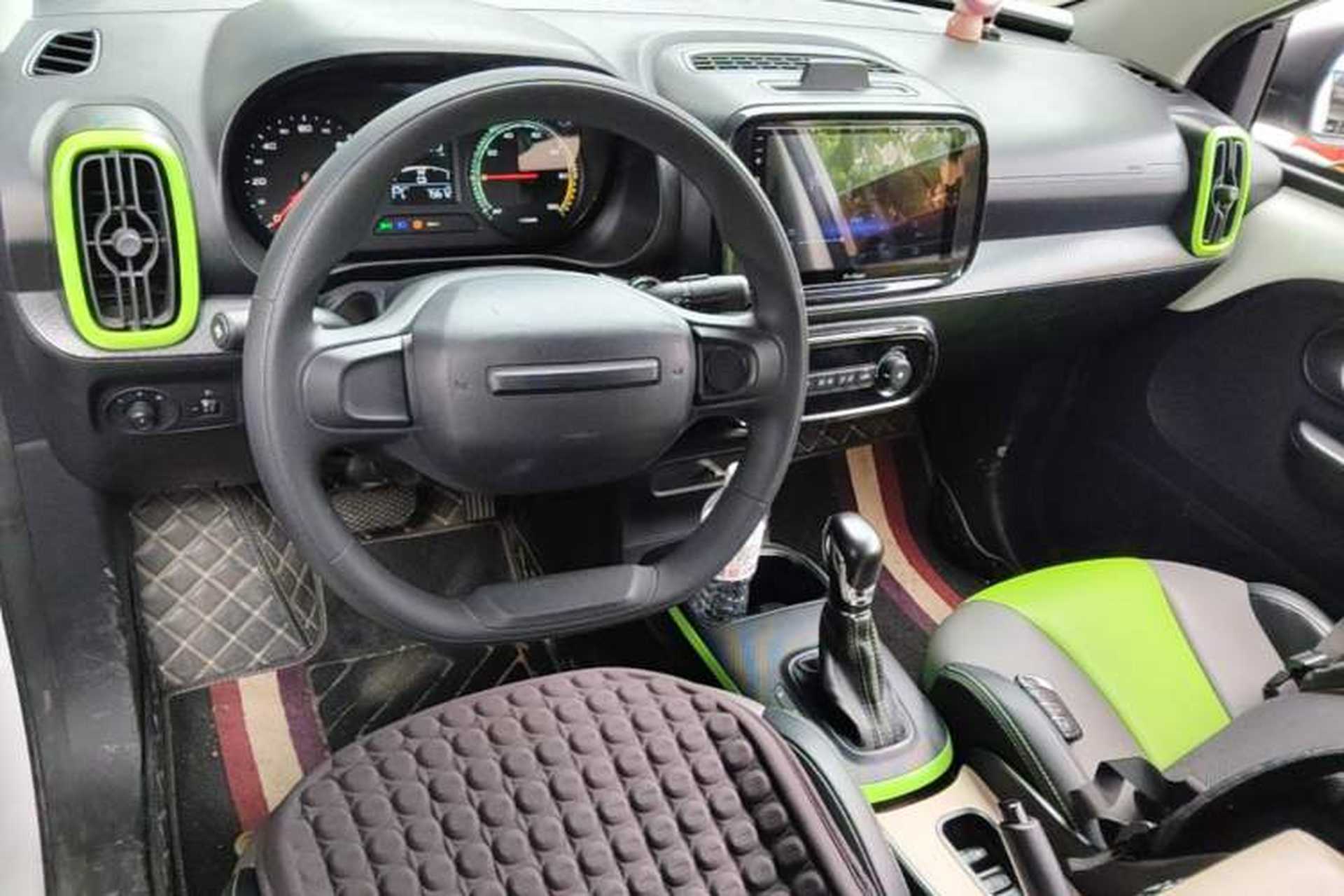 Used Roewe Clever 2021 302km All-Round Version Center Console