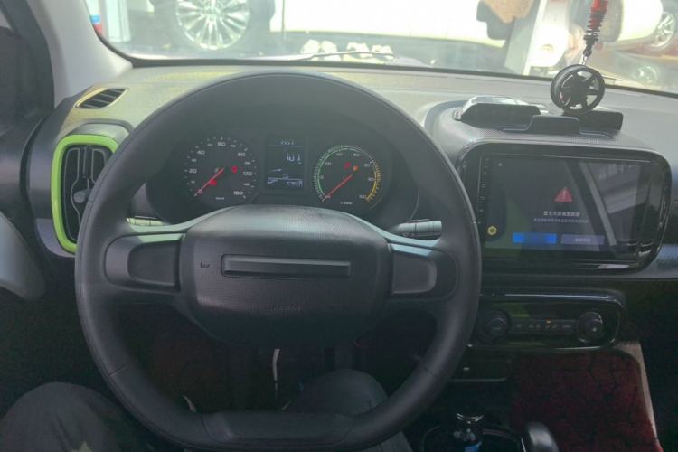 Used Roewe Clever 2021 302km All-Round Version Center Console