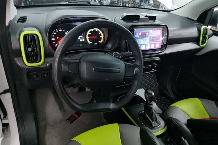 Used Roewe Clever 2021 302km Excellence Edition Center Console