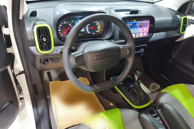 Used Roewe Clever 2021 302km All-Round Version Center Console