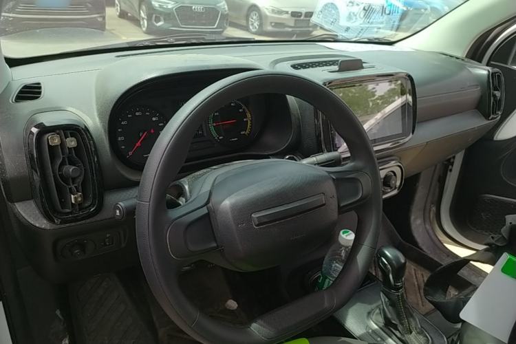 Used Roewe Clever 2021 302km All-Round Version Center Console