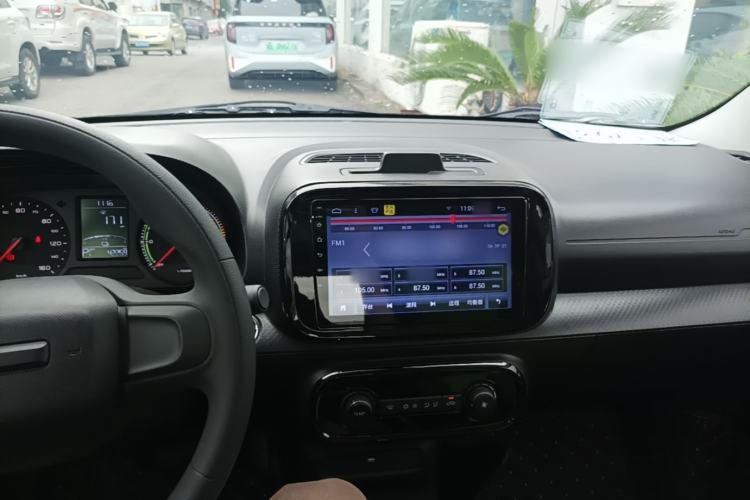 Used Roewe Clever 2021 302km All-Round Version Center Console