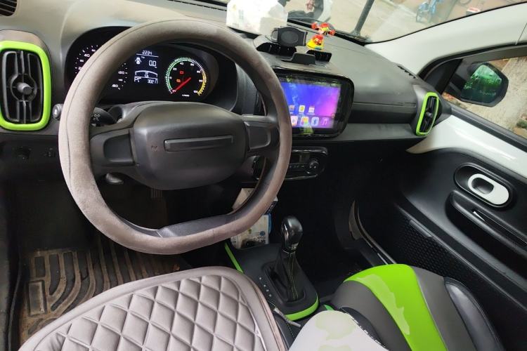 Used Roewe Clever 2021 302km Excellence Edition Center Console