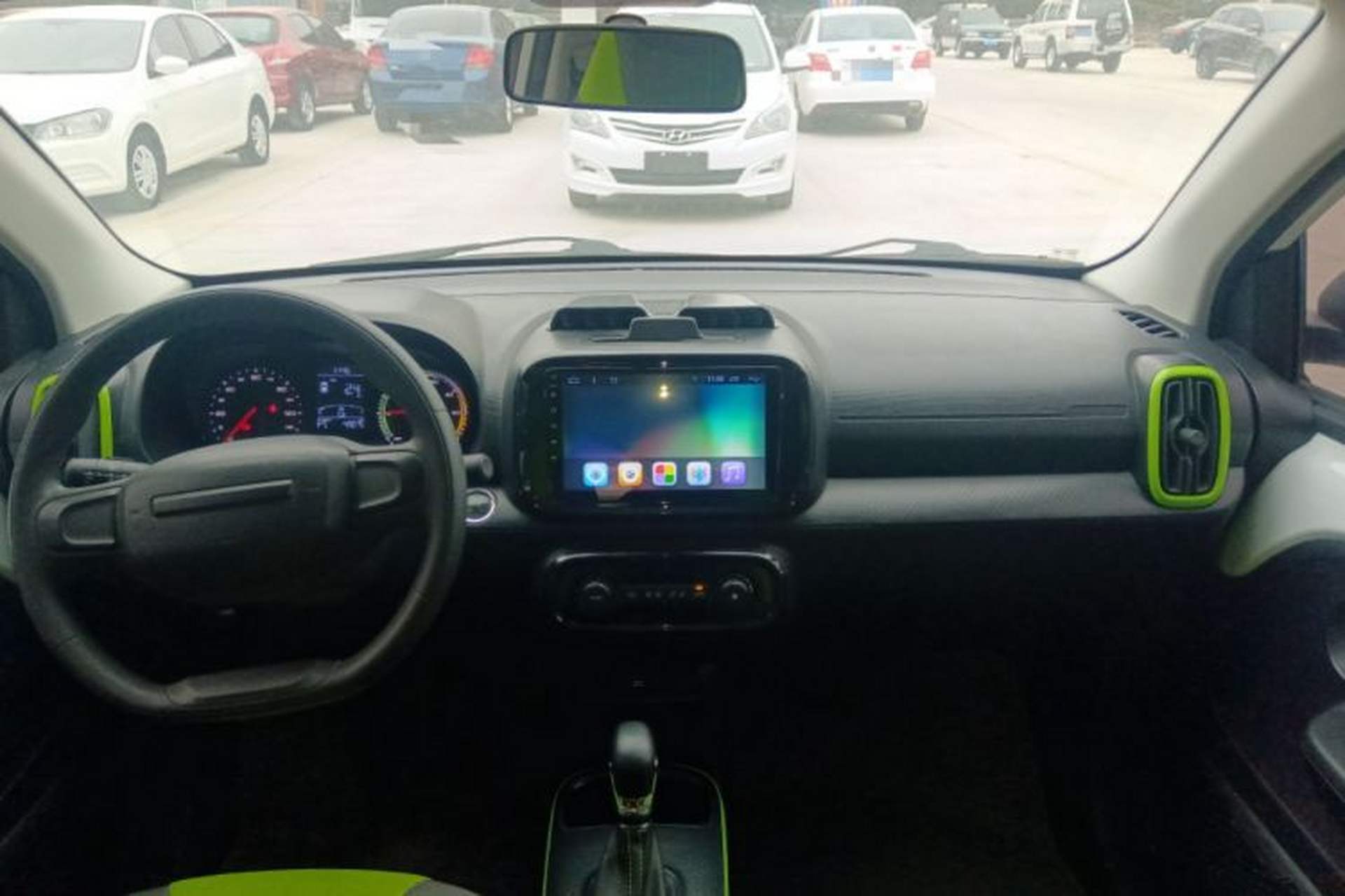 Used Roewe Clever 2021 302km Excellence Edition Center Console