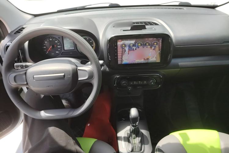 Used Roewe Clever 2021 302km All-Round Version Center Console