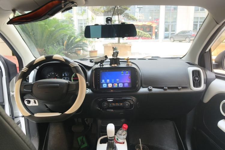 Used Roewe Clever 2021 302km Excellence Edition Center Console