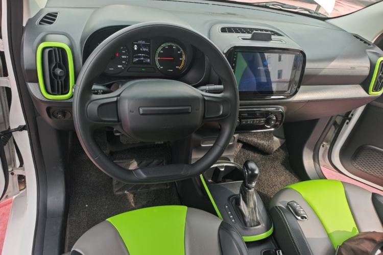 Used Roewe Clever 2021 302km Excellence Edition Center Console