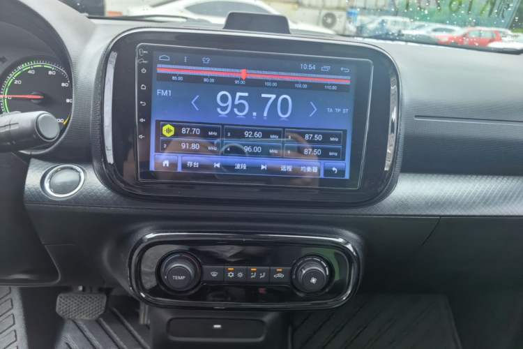 Used Roewe Clever 2021 302km All-Round Version Center Console