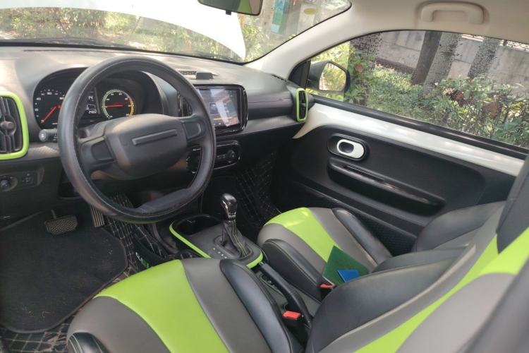 Used Roewe Clever 2021 302km All-Round Version Center Console