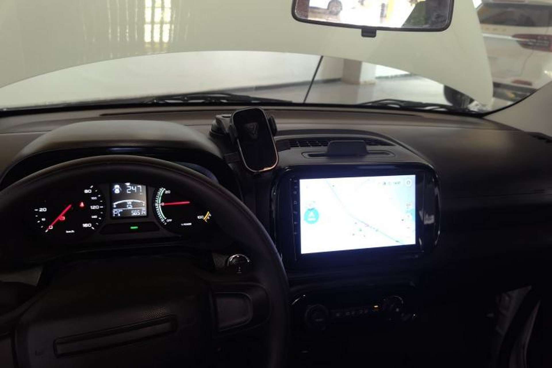 Used Roewe Clever 2021 302km All-Round Version Center Console