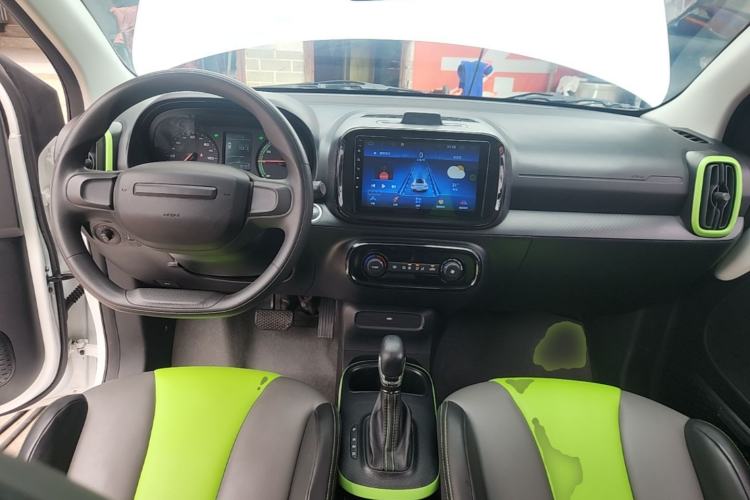 Used Roewe Clever 2021 302km Excellence Edition Center Console
