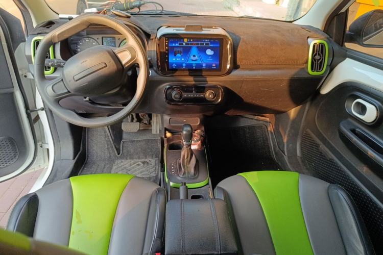 Used Roewe Clever 2021 302km Excellence Edition Center Console