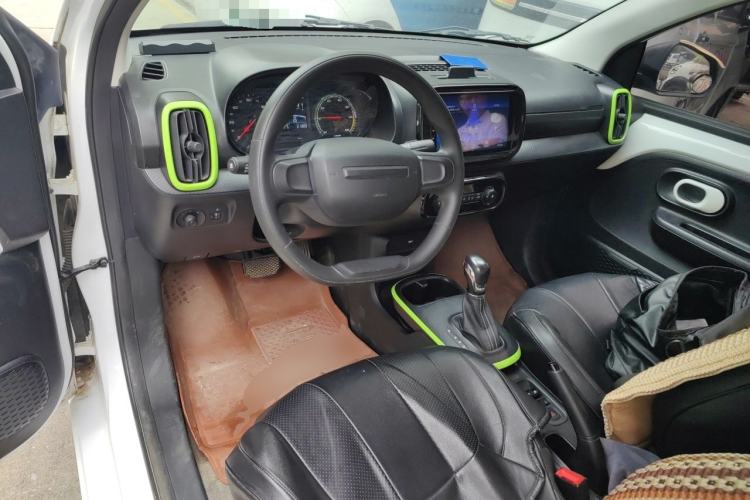 Used Roewe Clever 2021 302km Excellence Edition Center Console