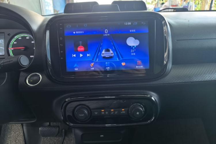 Used Roewe Clever 2021 302km Excellence Edition Center Console