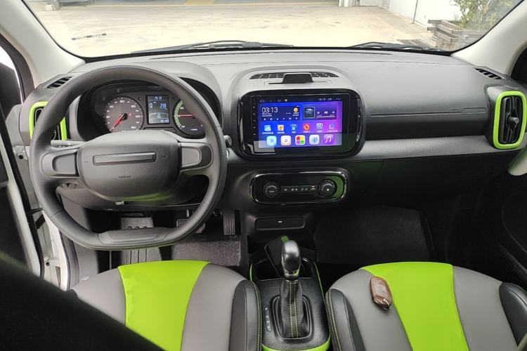 Used Roewe Clever 2021 302km All-Round Version Center Console