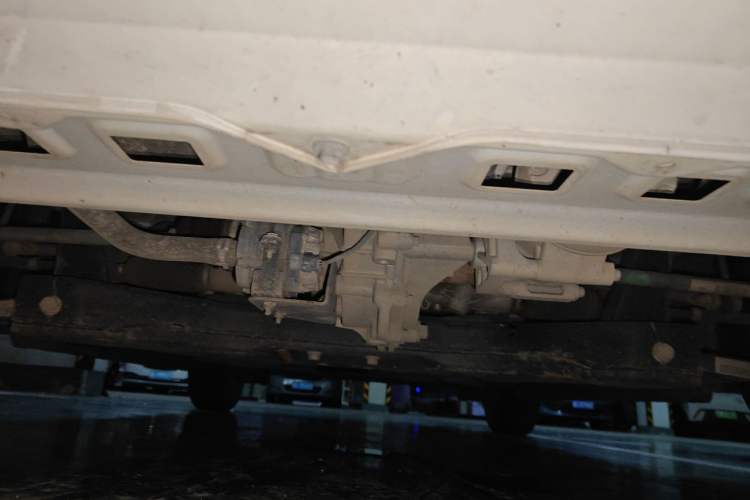 Used Roewe Clever 2021 302 km New Four-Seater Super-Efficient Version Chassis Front