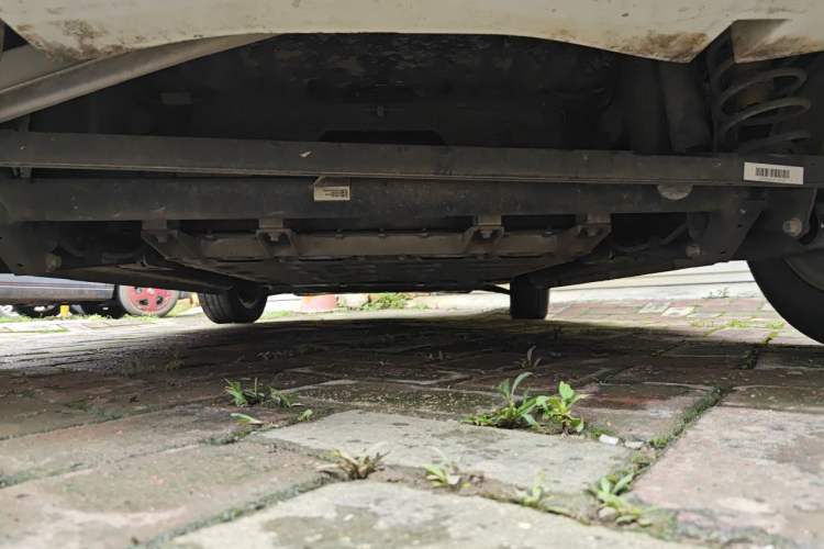 Used Roewe Clever 2021 302km All-Round Version Chassis Rear