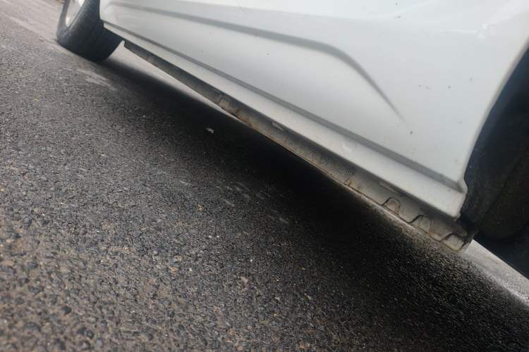 Used Roewe Clever 2021 302km All-Round Version Chassis Rear Left