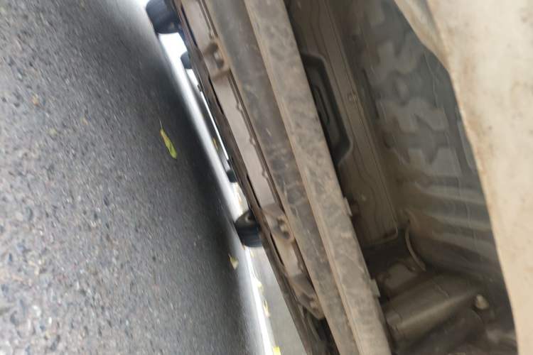Used Roewe Clever 2021 302km All-Round Version Chassis Rear