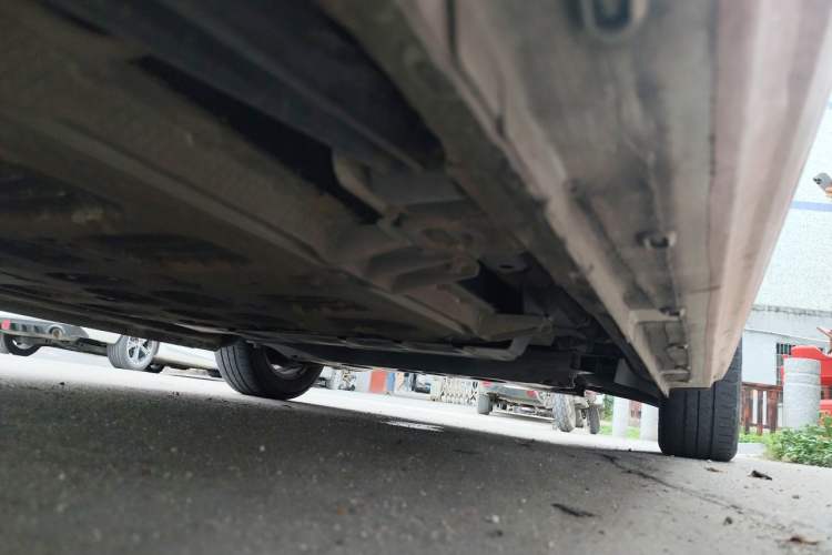 Used Roewe Clever 2021 302km All-Round Version Chassis Rear Right