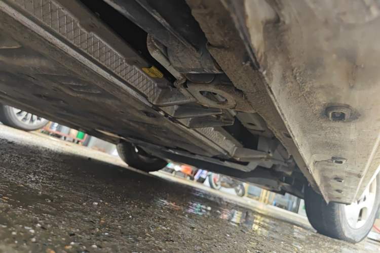 Used Roewe Clever 2021 302km Excellence Edition Chassis Rear Right