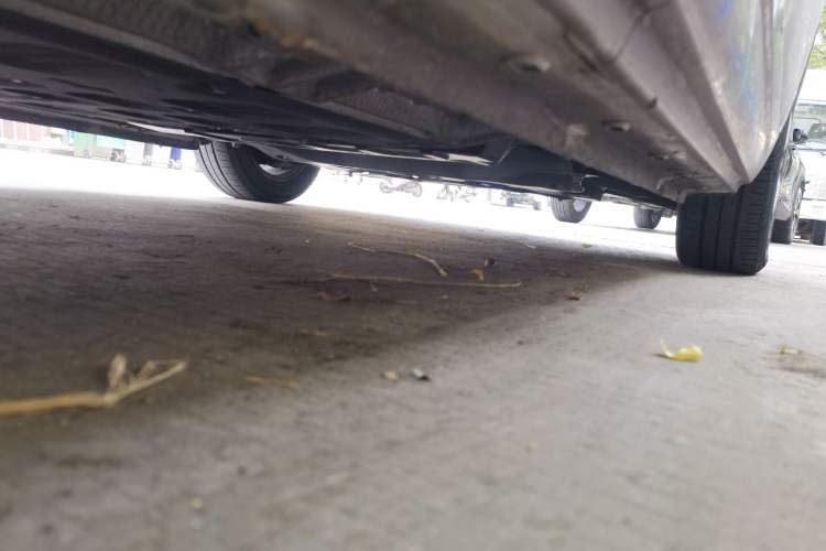 Used Roewe Clever 2021 302km All-Round Version Chassis Rear Right