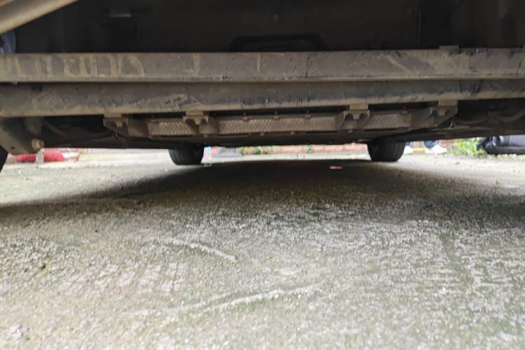 Used Roewe Clever 2021 302km All-Round Version Chassis Rear