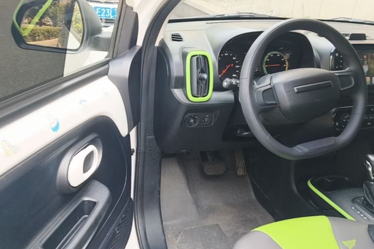 Used Roewe Clever 2021 302km All-Round Version Driver Seat