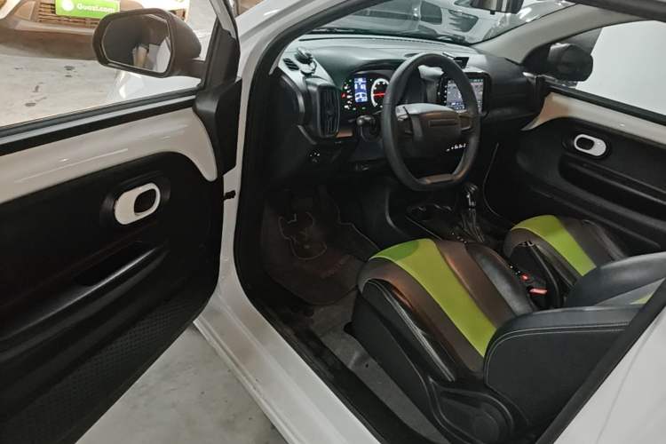 Used Roewe Clever 2021 302km Excellence Edition Driver Seat