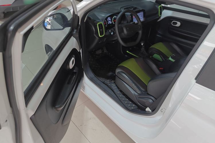 Used Roewe Clever 2021 302km All-Round Version Driver Seat