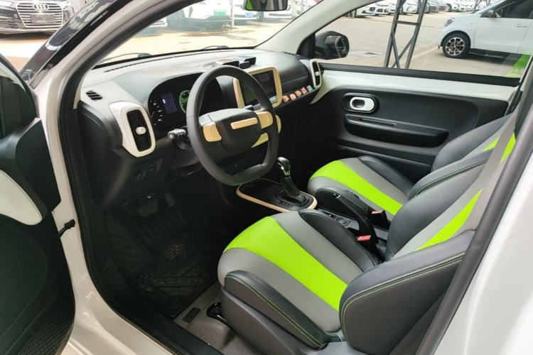 Used Roewe Clever 2021 302km All-Round Version Driver Seat