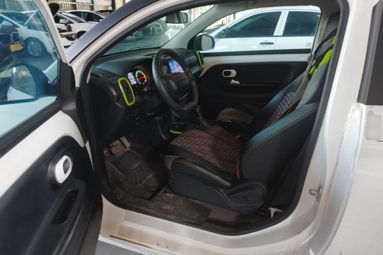 Used Roewe Clever 2021 302km All-Round Version Driver Seat