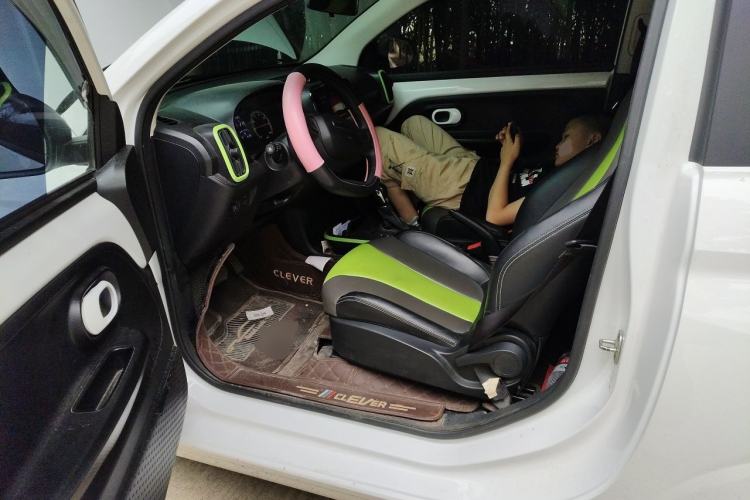 Used Roewe Clever 2021 302km All-Round Version Driver Seat