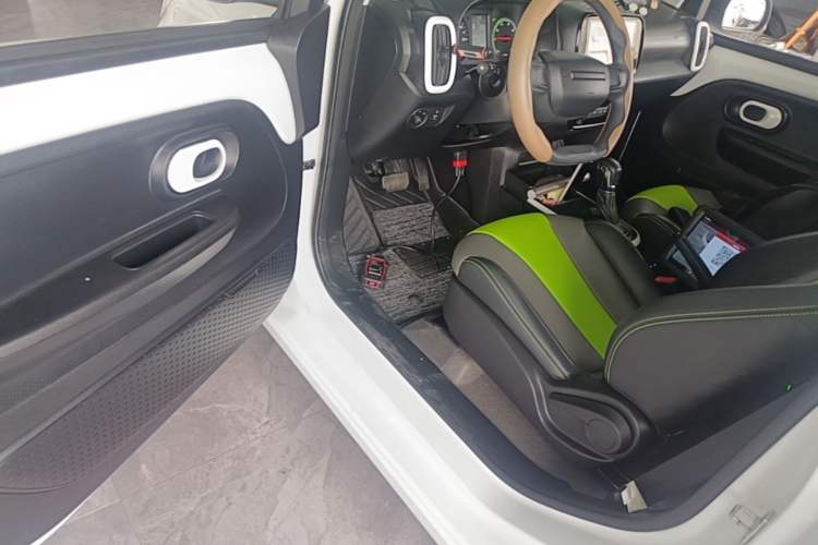 Used Roewe Clever 2021 302km Excellence Edition Driver Seat