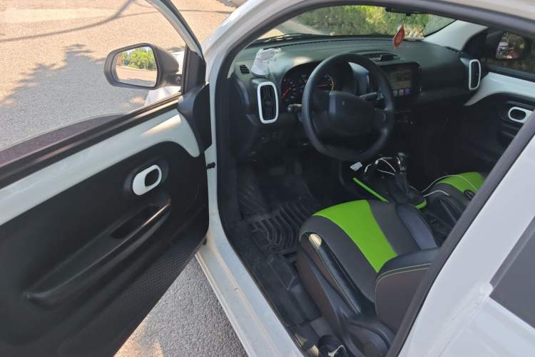 Used Roewe Clever 2021 302km Excellence Edition Driver Seat