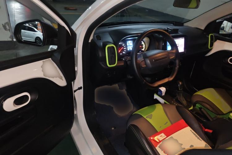 Used Roewe Clever 2021 302km All-Round Version Driver Seat