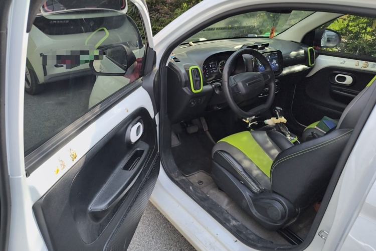 Used Roewe Clever 2021 302km All-Round Version Driver Seat