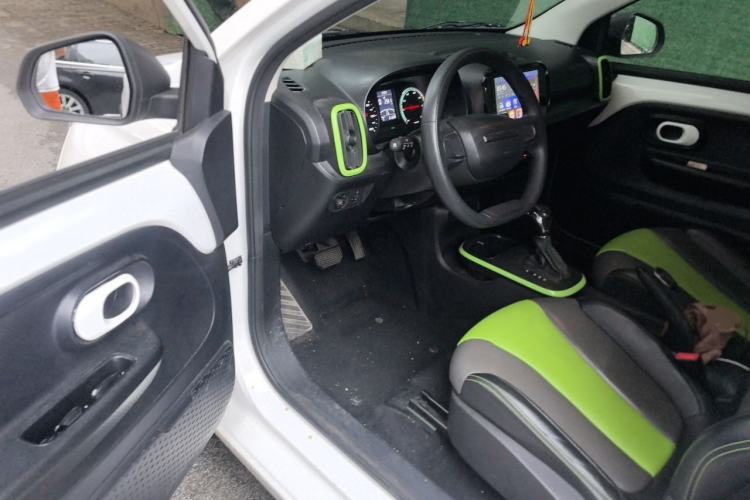 Used Roewe Clever 2021 302km All-Round Version Driver Seat