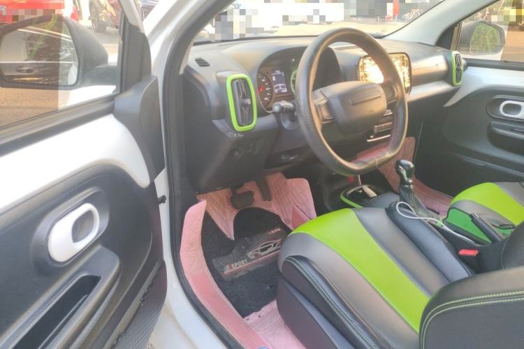 Used Roewe Clever 2021 302km All-Round Version Driver Seat