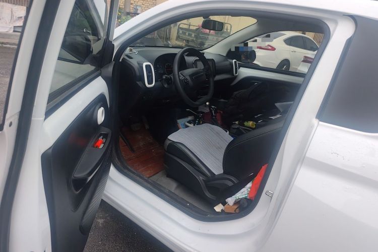 Used Roewe Clever 2021 302km All-Round Version Driver Seat