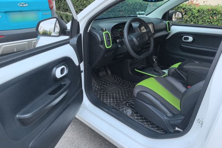Used Roewe Clever 2021 302km All-Round Version Driver Seat
