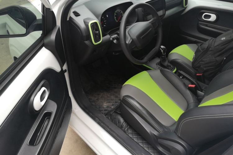 Used Roewe Clever 2021 302 km New Four-Seater Super-Efficient Version Driver Seat