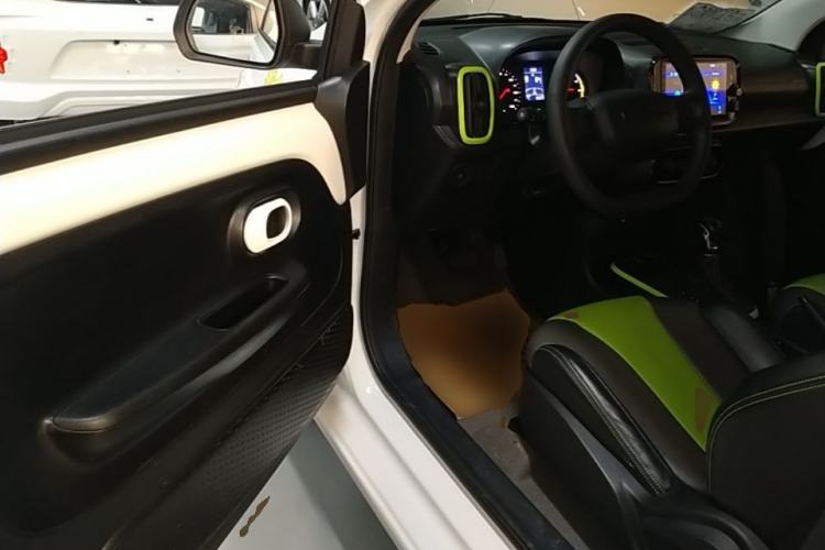 Used Roewe Clever 2021 302km All-Round Version Driver Seat