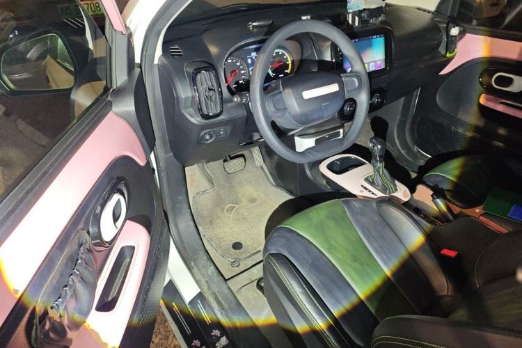 Used Roewe Clever 2021 302km Excellence Edition Driver Seat